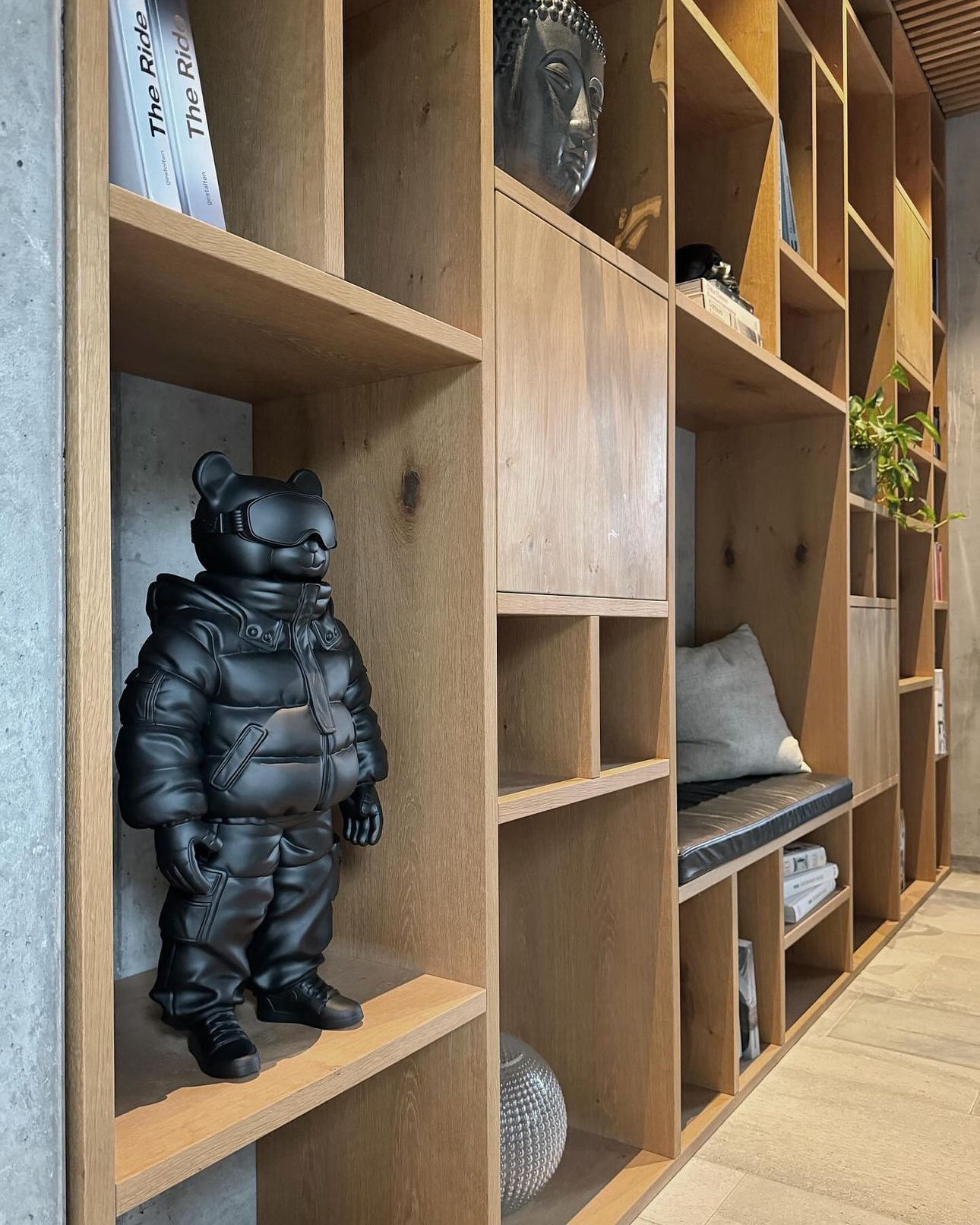 SCULPTURE ABWE 60CM / MATT BLACK